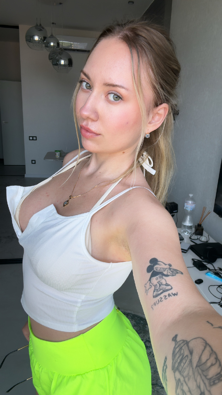 KateV in her underwear in Xining