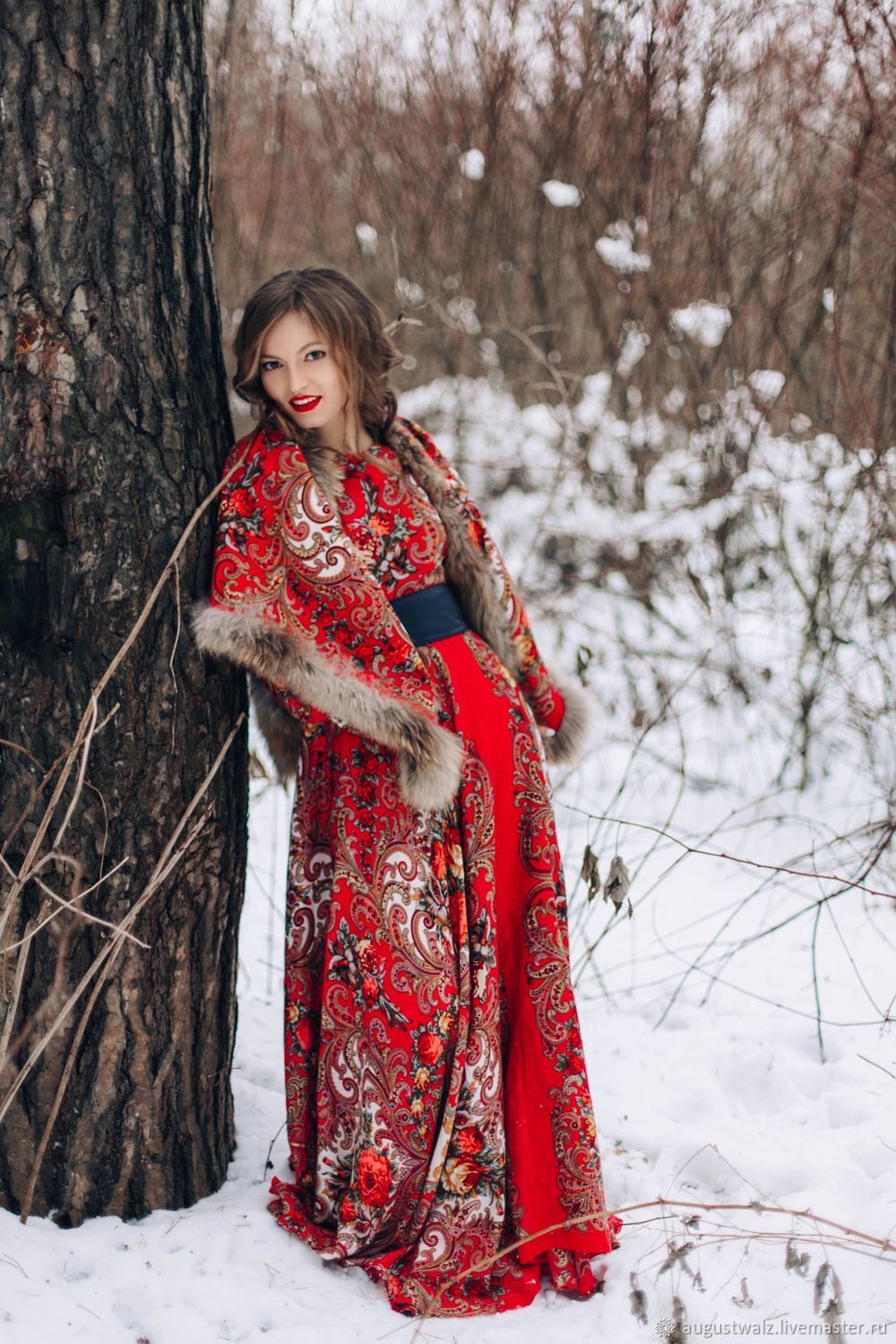 Photo Girls in Slavic costumes in Xining